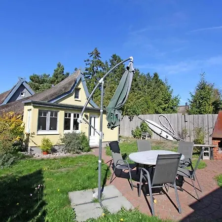 Reetdachhaus * Fuhlendorf (Mecklenburg-Vorpommern)